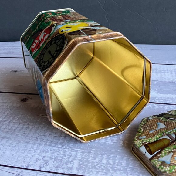 M&M's Christmas Village Series 2000 Limited Edition Collectible Tin ⭐️ - Picture 6 of 7